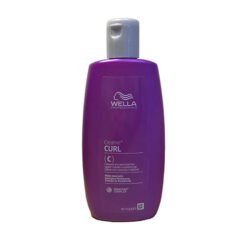 Bazė ilgalaikiam garbanojimui normaliems ir atspariems plaukams Wella Creatine+ Curl (N) Normal to Resistant Hair Perm Emulsion 250ml